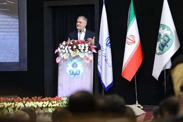 رئیس دانشگاه اصفهان: باید از مأموریت‌های سازمانی در حوزه فرهنگ عبور کنیم و به رسالت‌های فرهنگی برسیم/شخصیت فرهنگی با پست اداری ت